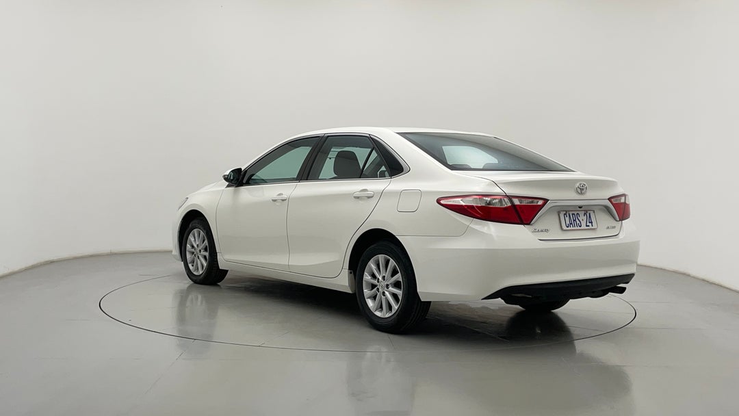 Left Back Diagonal (45- Degree) View