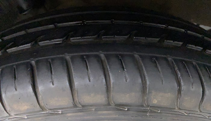 2018 Tata NEXON XM 1.5, Diesel, Manual, 30,616 km, Left Front Tyre Tread
