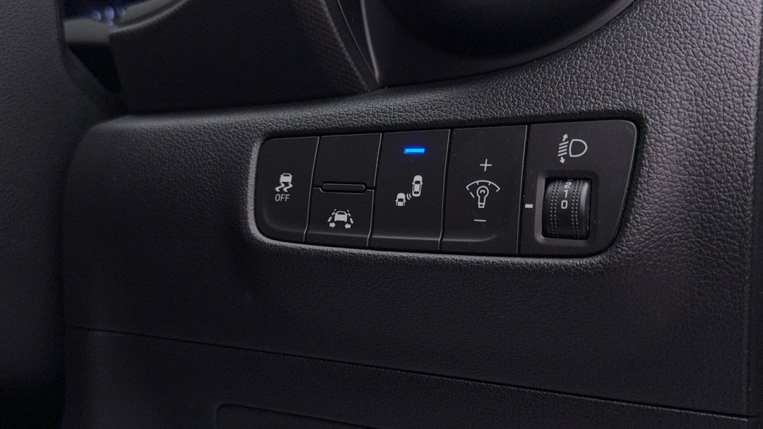 2017 Hyundai Kona Elite (FWD), Automatic, 63352 km, Utility Switches/Buttons