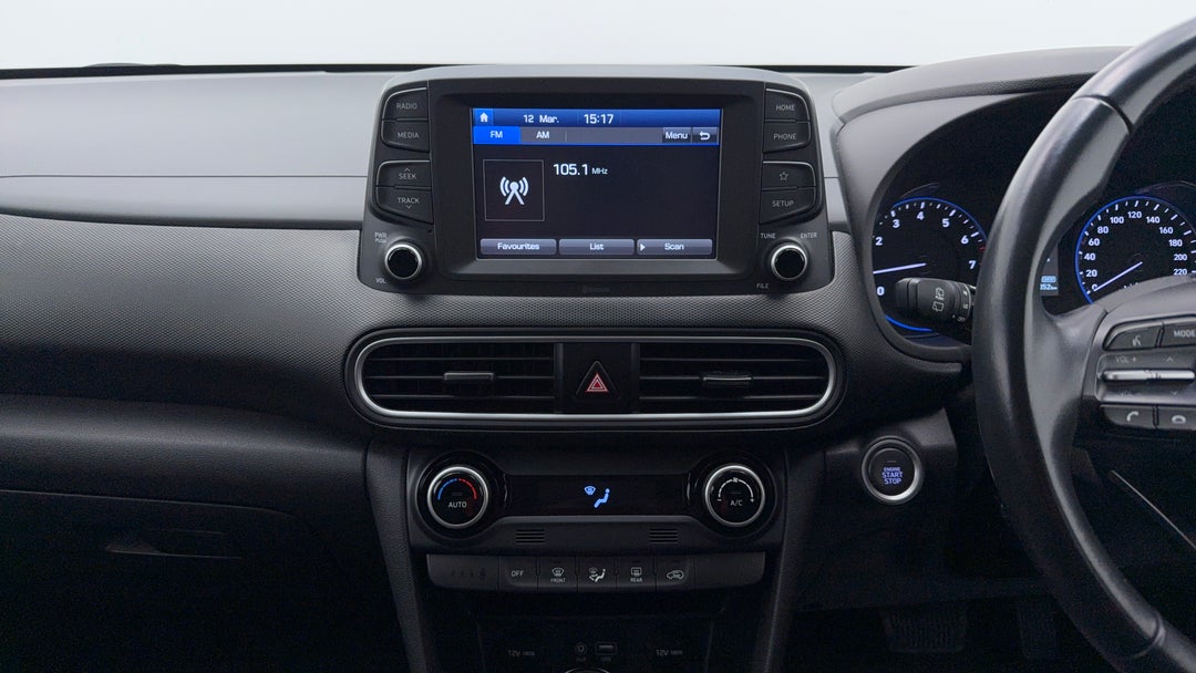 2017 Hyundai Kona Elite (FWD), Automatic, 63352 km, Center Console