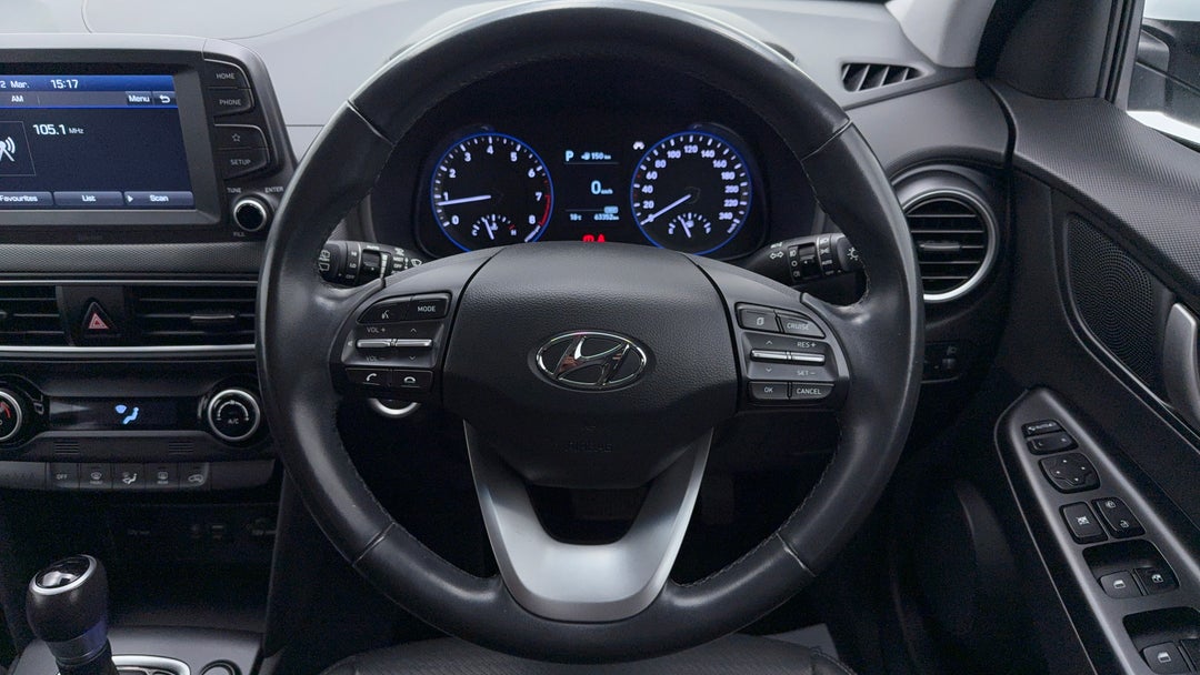 2017 Hyundai Kona Elite (FWD), Automatic, 63352 km, Steering Wheel Close-up
