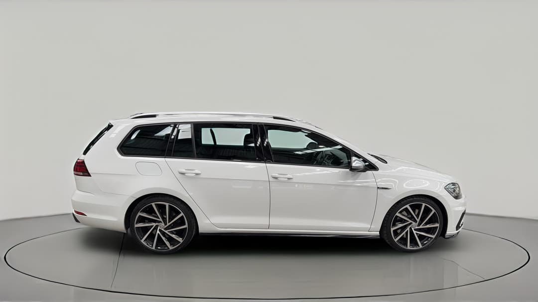 2018 Volkswagen Golf R, Automatic, 97822 km, Right Side View