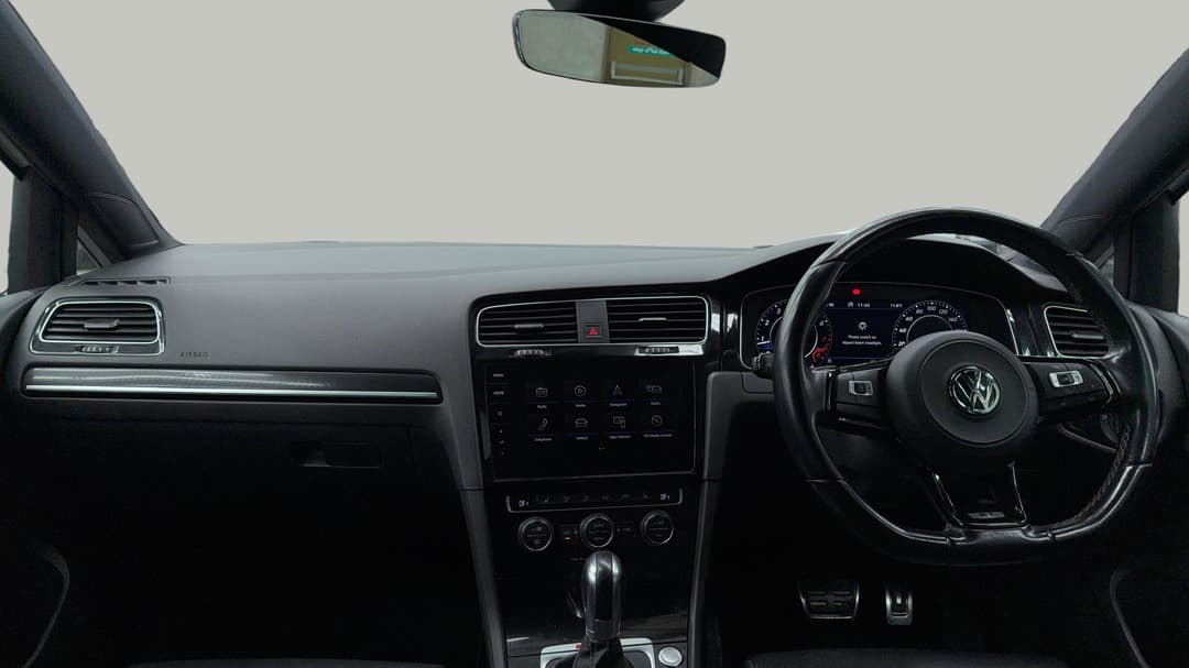 2018 Volkswagen Golf R, Automatic, 97822 km, Dashboard View