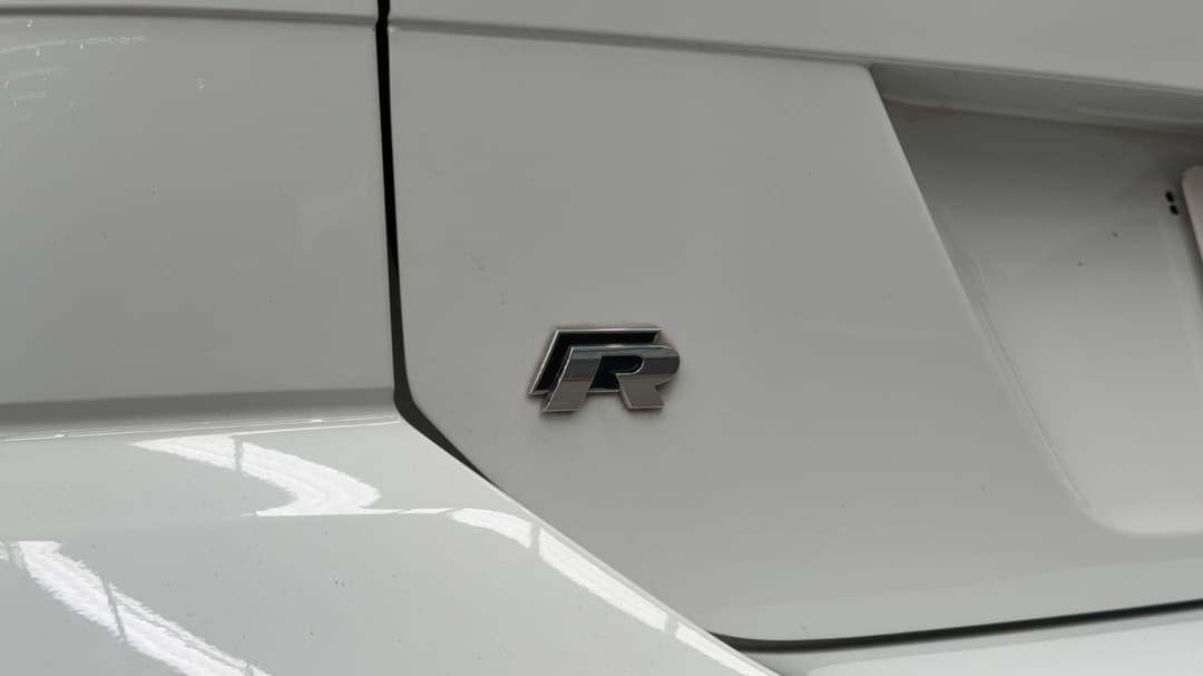 2018 Volkswagen Golf R, Automatic, 97822 km, Badge (Boot Left Side)