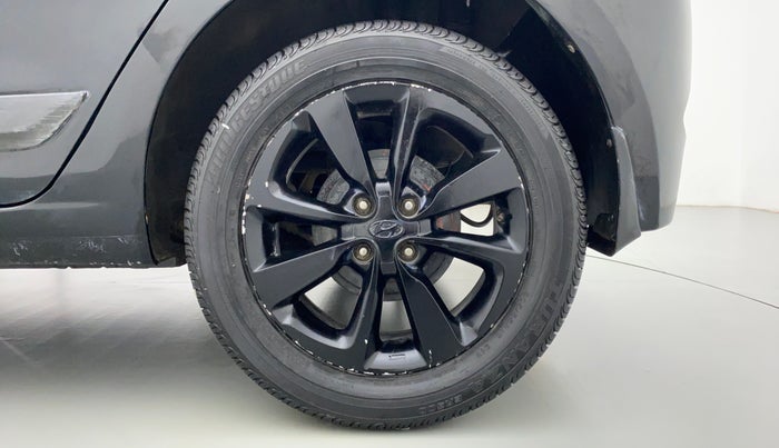 2016 Hyundai Elite i20 1.4 CRDI ASTA (O), Diesel, Manual, 65,699 km, Left Rear Wheel