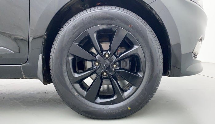 2016 Hyundai Elite i20 1.4 CRDI ASTA (O), Diesel, Manual, 65,699 km, Right Front Wheel