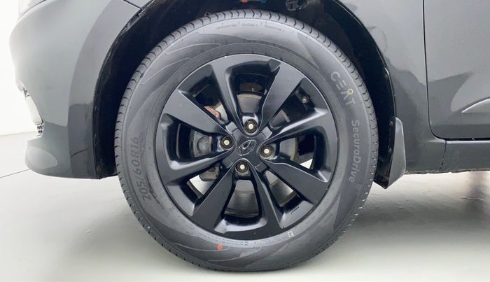 2016 Hyundai Elite i20 1.4 CRDI ASTA (O), Diesel, Manual, 65,699 km, Left Front Wheel