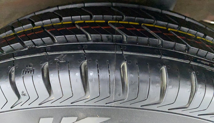 2020 Maruti New Wagon-R LXI CNG 1.0 L, CNG, Manual, 20,611 km, Left Rear Tyre Tread