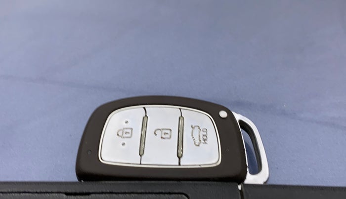 2015 Hyundai Grand i10 ASTA 1.2 KAPPA VTVT, Petrol, Manual, 25,182 km, Lock system - Keyless sensor not working