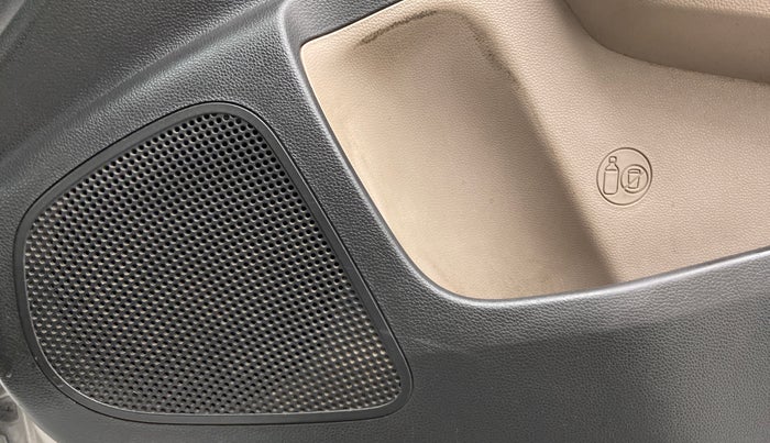 2016 Hyundai Xcent SX 1.2 (O), Petrol, Manual, 84,102 km, Speaker