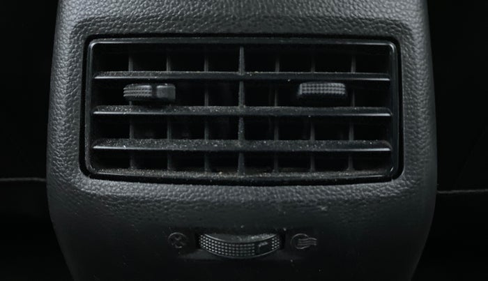 2016 Hyundai Elite i20 ASTA 1.2, Petrol, Manual, 85,394 km, Rear AC Vents