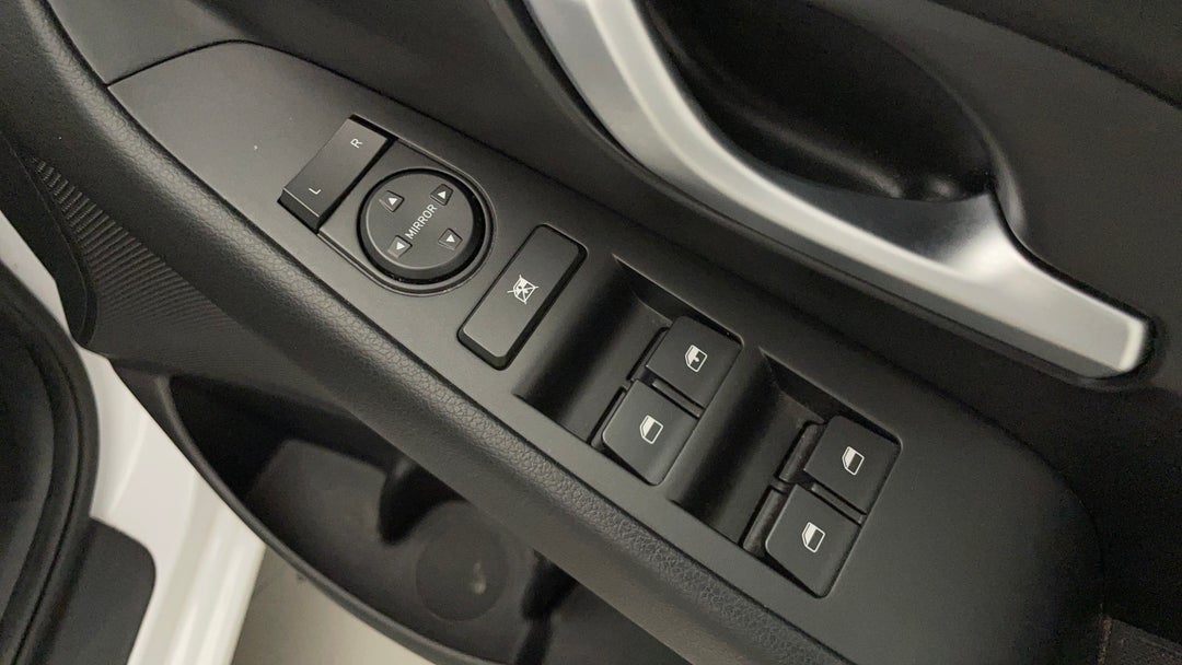 Drivers Side Door Panel Controls