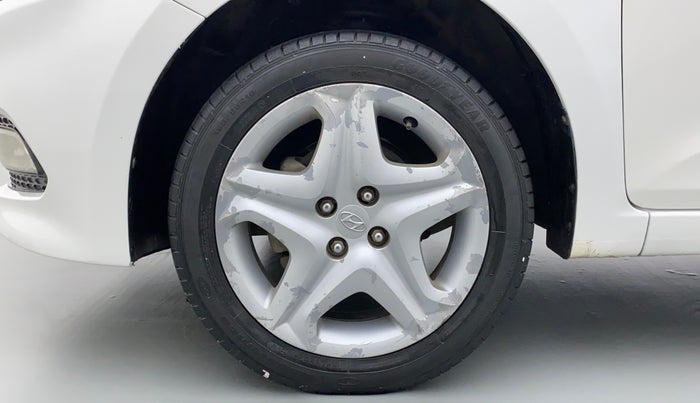 2017 Hyundai Elite i20 ASTA 1.2, Petrol, Manual, 28,507 km, Left Front Wheel