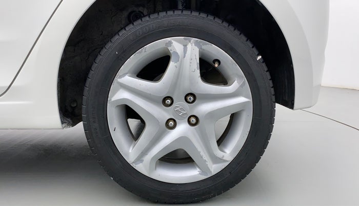 2017 Hyundai Elite i20 ASTA 1.2, Petrol, Manual, 28,507 km, Left Rear Wheel