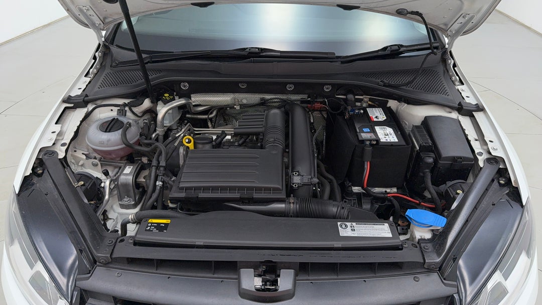 Open Bonnet (Engine)