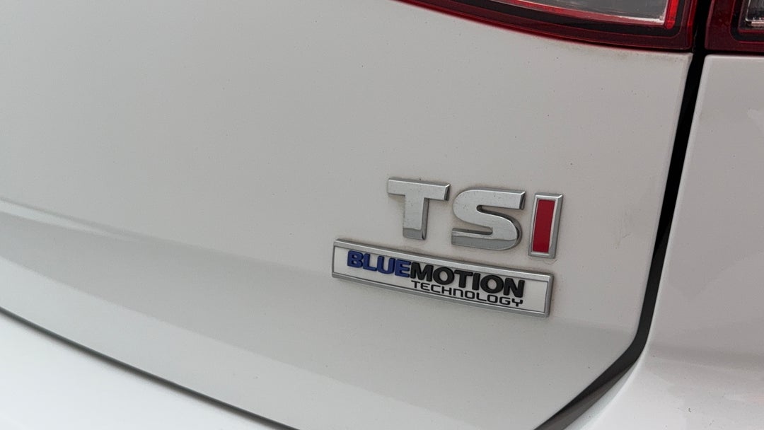 Badge (Boot Right Side)