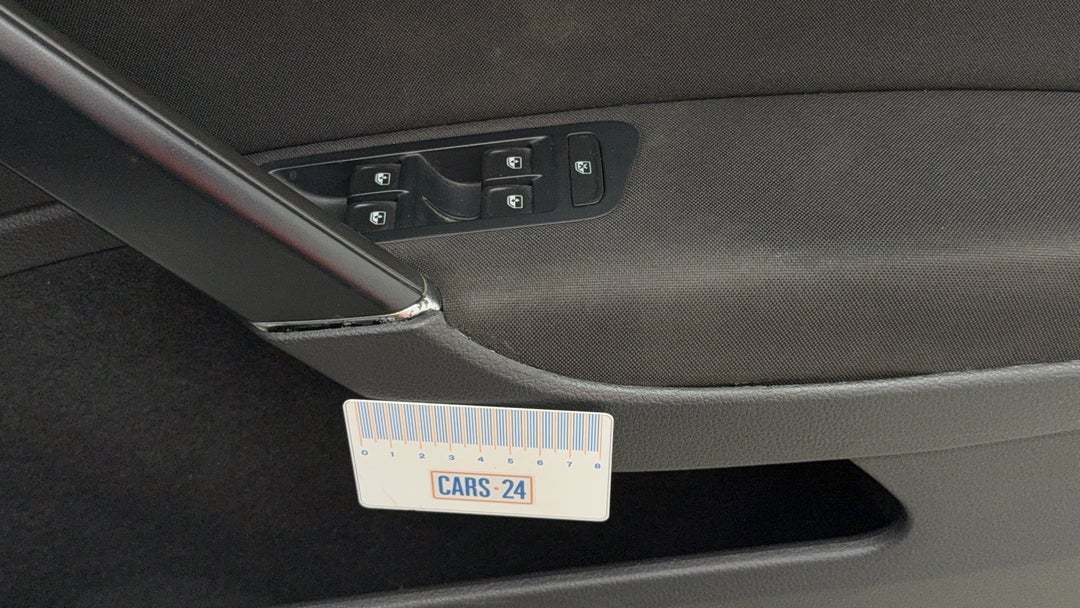 Door Interior Front RHS Wear