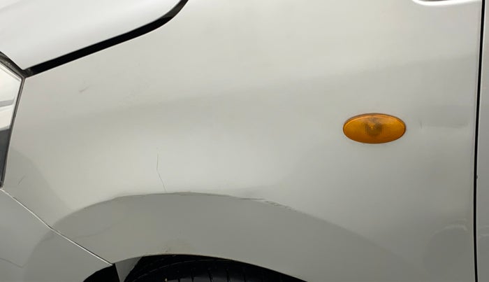 2014 Maruti Wagon R 1.0 VXI, Petrol, Manual, 32,849 km, Left fender - Minor scratches