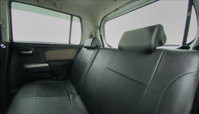 2014 Maruti Wagon R 1.0 VXI, Petrol, Manual, 32,849 km, Right Side Rear Door Cabin