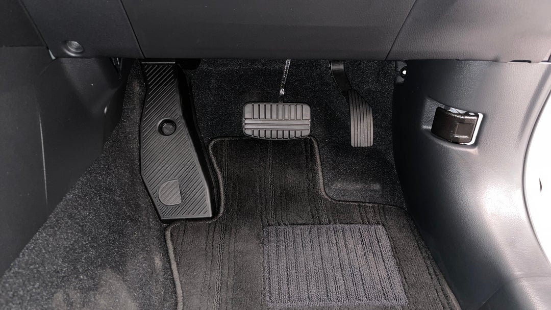 Pedals and Footmat
