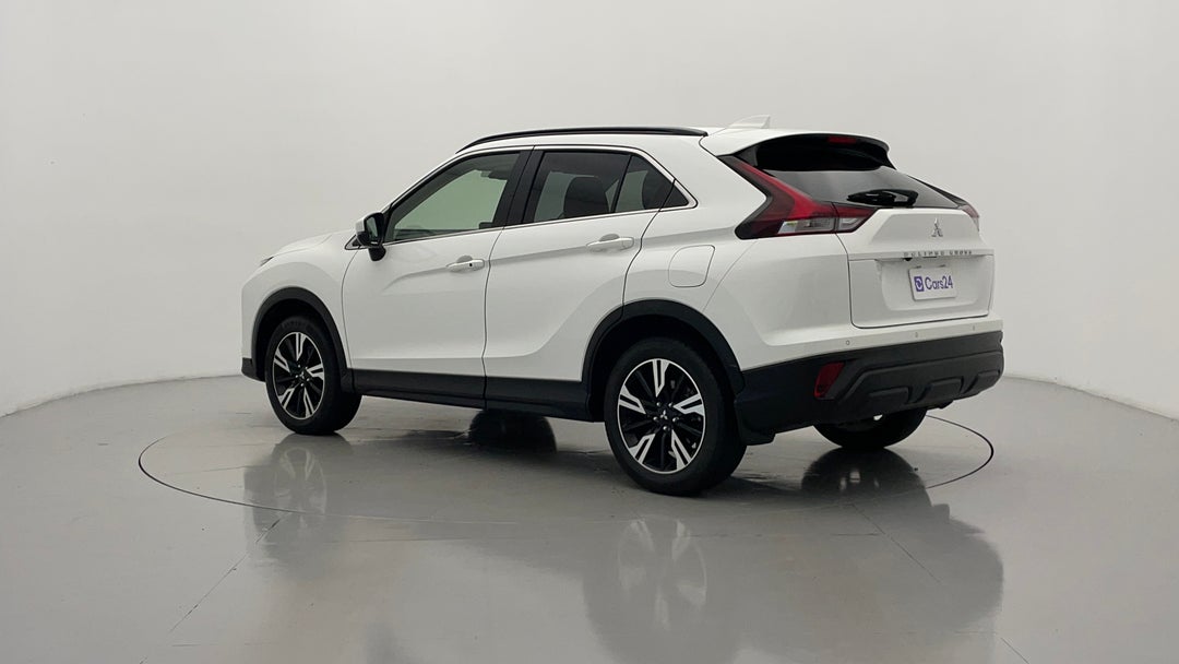 Left Back Diagonal (45- Degree) View