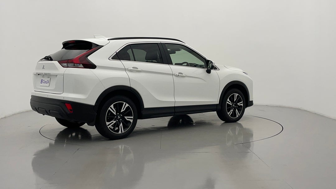 Right Back Diagonal (45- Degree) View