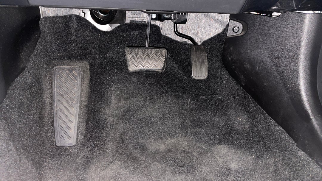 Pedals and Footmat