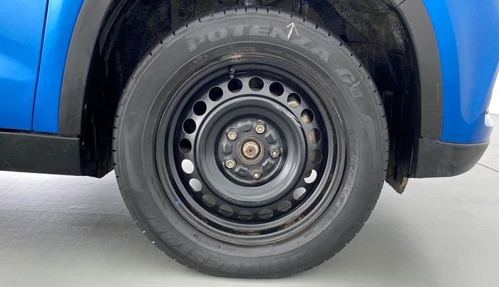 2016 Maruti Vitara Brezza VDI, Diesel, Manual, Right Front Wheel