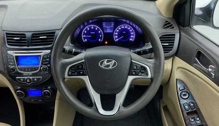2011 Hyundai Verna FLUIDIC 1.6 VTVT SX, Petrol, Manual, 1,09,015 km, Steering Wheel Close Up