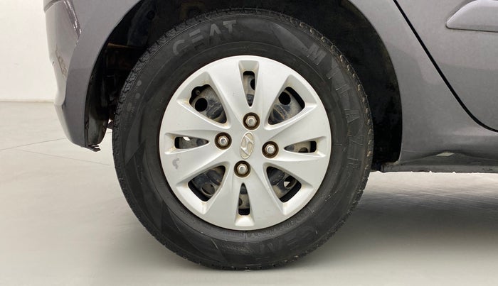 2011 Hyundai i10 SPORTZ 1.2 KAPPA2, Petrol, Manual, 45,865 km, Right Rear Wheel