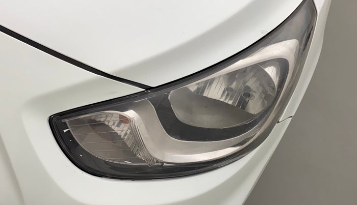 2012 Hyundai Verna FLUIDIC 1.6 CRDI SX, Diesel, Manual, 99,867 km, Left headlight - Faded