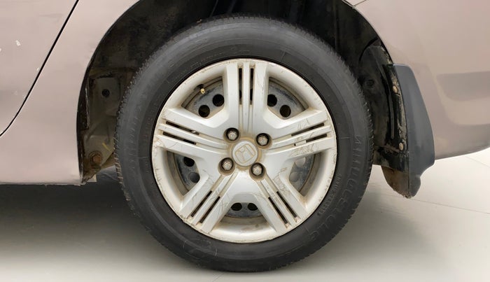 2011 Honda City 1.5L I-VTEC S MT, Petrol, Manual, 1,04,753 km, Left Rear Wheel