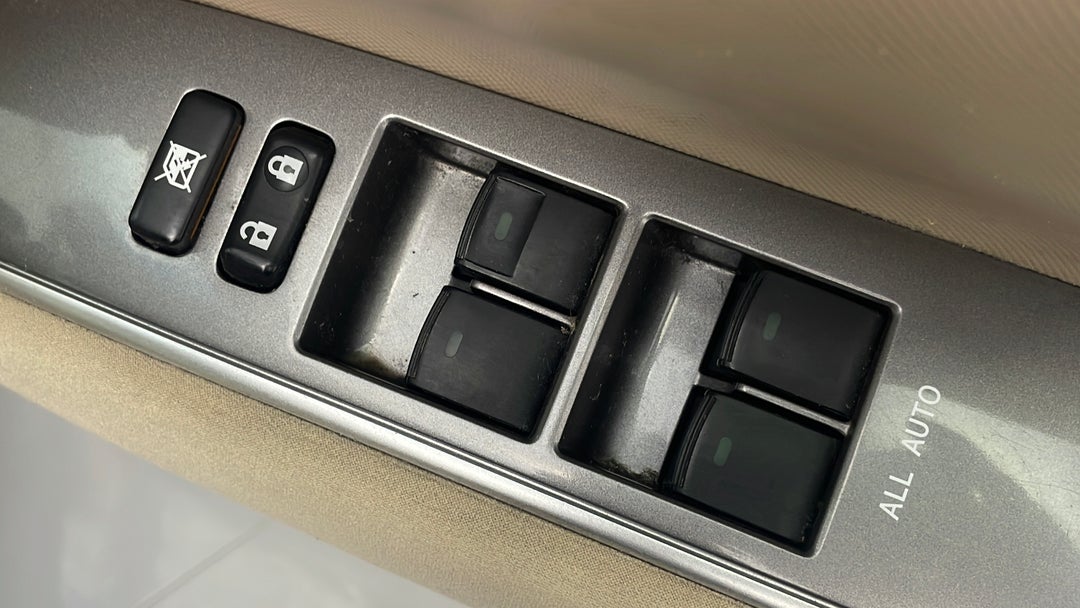 Drivers Side Door Panel Controls