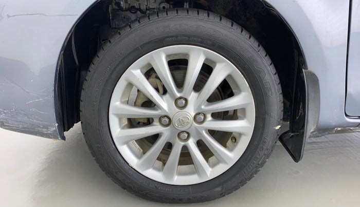 2013 Toyota Etios V SP, Petrol, Manual, 36,336 km, Left Front Wheel