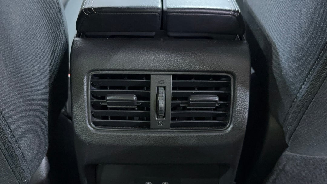 Rear A/C Vent