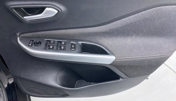 2021 Nissan MAGNITE XV PRM. TURBO . MT PETROL, Petrol, Manual, 9,032 km, Driver Side Door Panels Control