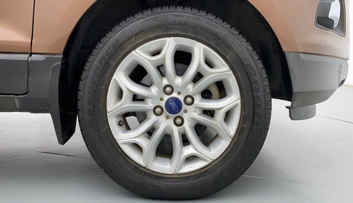 2017 Ford Ecosport 1.5 TITANIUM TI VCT, Petrol, Manual, 22,825 km, Right Front Wheel