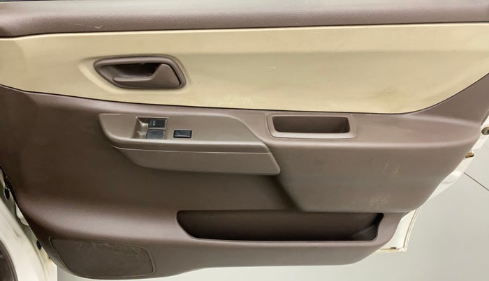 2011 Maruti Zen Estilo LXI CNG, CNG, Manual, 64,614 km, Driver Side Door Panels Control