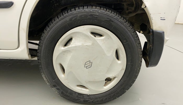 2011 Maruti Zen Estilo LXI CNG, CNG, Manual, 64,614 km, Left Rear Wheel