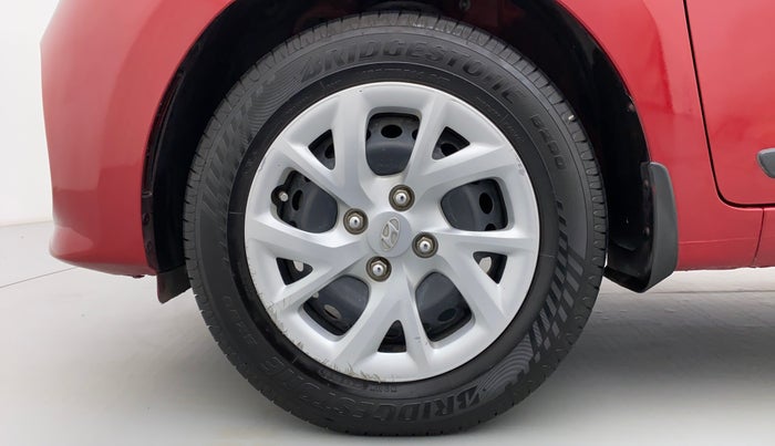 2018 Hyundai Grand i10 SPORTZ 1.2 KAPPA VTVT, Petrol, Manual, 27,339 km, Left Front Wheel