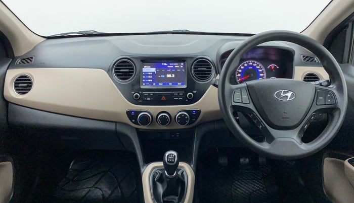 2018 Hyundai Grand i10 SPORTZ 1.2 KAPPA VTVT, Petrol, Manual, 27,339 km, Dashboard