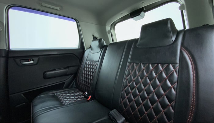 2020 Maruti New Wagon-R VXI 1.0, Petrol, Manual, 6,648 km, Right Side Rear Door Cabin