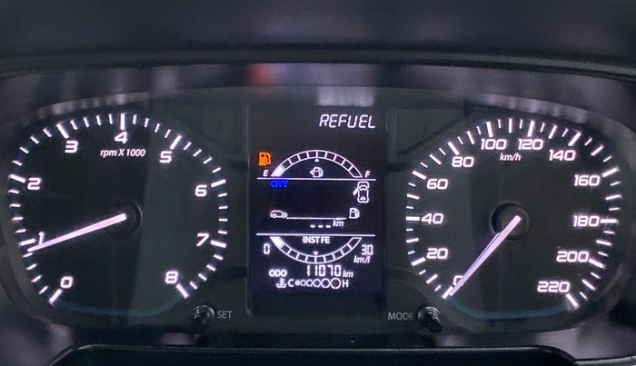 2021 Tata PUNCH ACCOMPLISHED DAZZLE PACK MT, Petrol, Manual, 11,070 km, Odometer Image