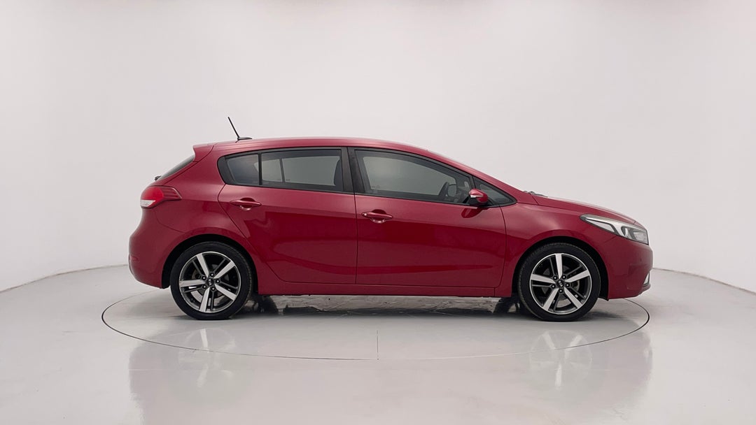 2018 Kia Cerato Sport, Automatic, 118157 km, Right Side View