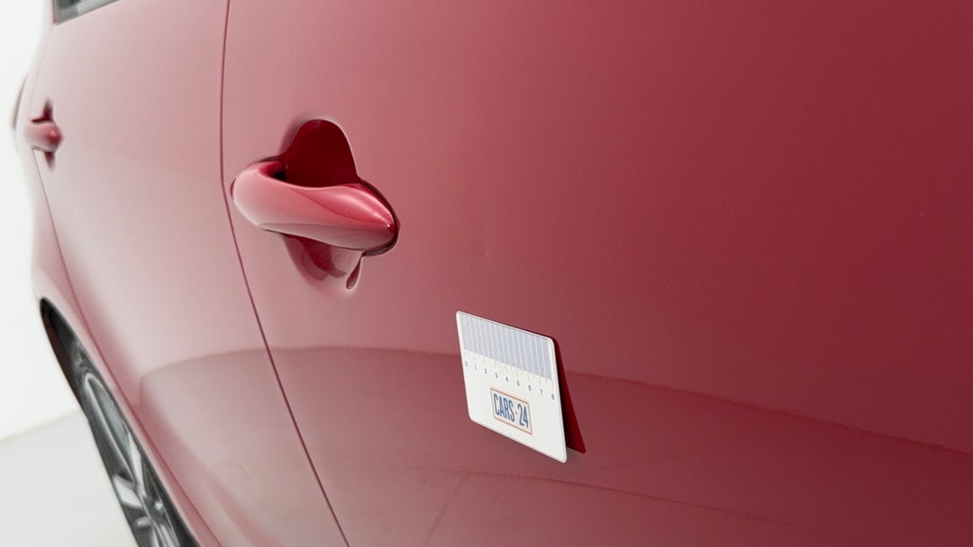 2018 Kia Cerato Sport, Automatic, 118157 km, Doors Front RHS Dent