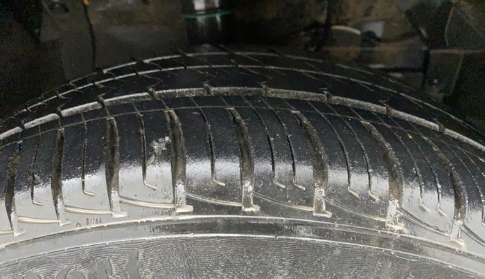 2019 Maruti Vitara Brezza VDI, Diesel, Manual, 58,894 km, Right Front Tyre Tread