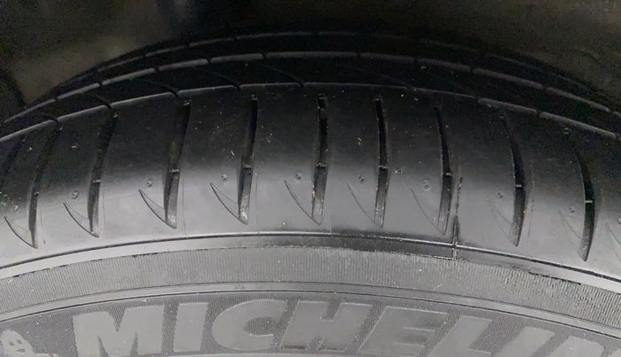 2016 Honda BR-V 1.5L I-VTEC S, Petrol, Manual, 26,795 km, Right Rear Tyre Tread