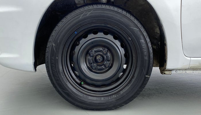 2015 Nissan Micra Active XV S, Petrol, Manual, 50,997 km, Left Front Wheel