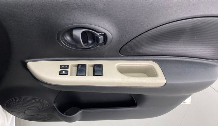 2015 Nissan Micra Active XV S, Petrol, Manual, 50,997 km, Driver Side Door Panels Control