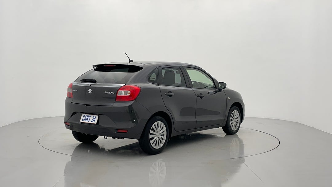 Right Back Diagonal (45- Degree) View